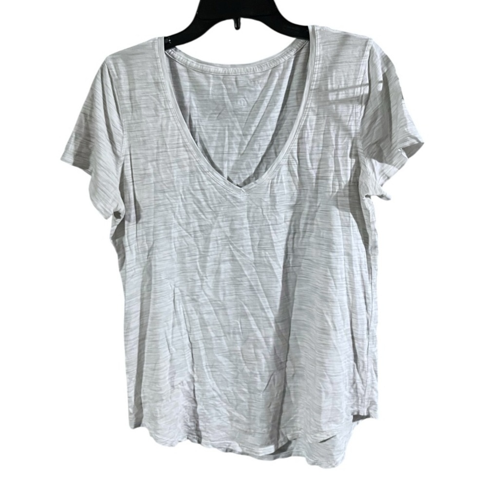 EUC lululemon athletica White Short Sleeve Tee Size 8